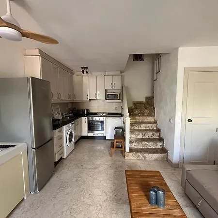 - Playa De 1 Cerca Del Mar - Isa31 * إِستيبونا