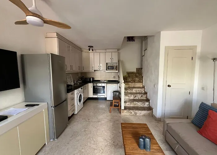 - Playa De 1 Cerca Del Mar - Isa31 * إِستيبونا